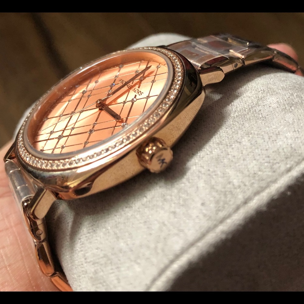 FREE SHIPPING! MICHAEL KORS-NWT Rose Gold WATCH - Picture 8 of 12